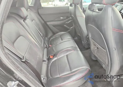 2018 Jaguar E-Pace First Edition z USA, uszkodzony, nr VIN SADFL2FX6J1Z03514